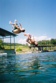 1929066_69654993280_316182_n